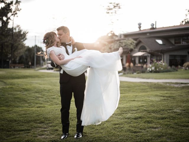 Scott and Taralyn&apos;s wedding in Stratford, Ontario 33