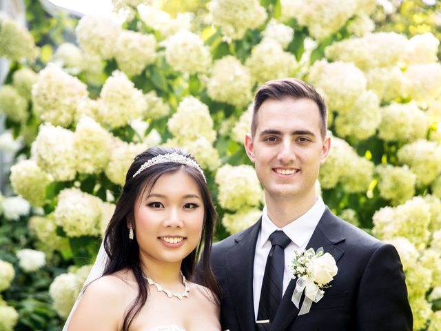 Joseph and Zita&apos;s wedding in Toronto, Ontario 28