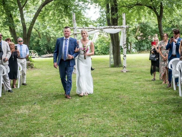 Mike and Danielle&apos;s wedding in Milton, Ontario 34