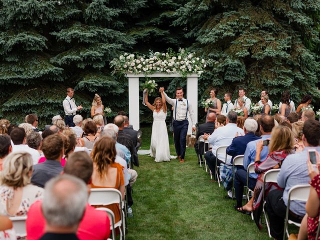 Sean and Jill&apos;s wedding in Wyoming, Ontario 31