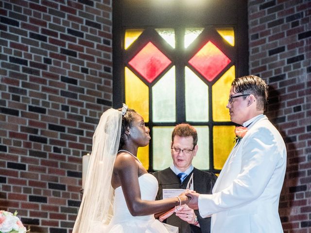 Michael and Alyssa&apos;s wedding in Toronto, Ontario 33