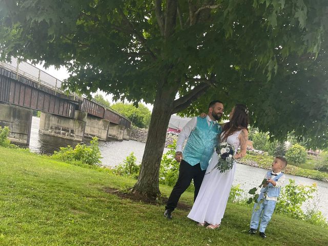 Justin and Jessica's wedding in Woodstock, New Brunswick 9