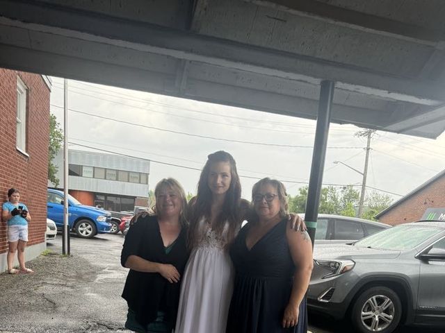 Justin and Jessica's wedding in Woodstock, New Brunswick 13