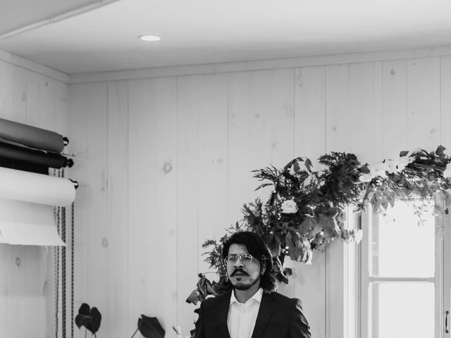 Carlos and Natasha's wedding in La Prairie, Quebec 18