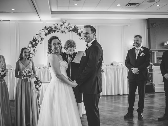 Brad and Pam&apos;s wedding in Orillia, Ontario 11