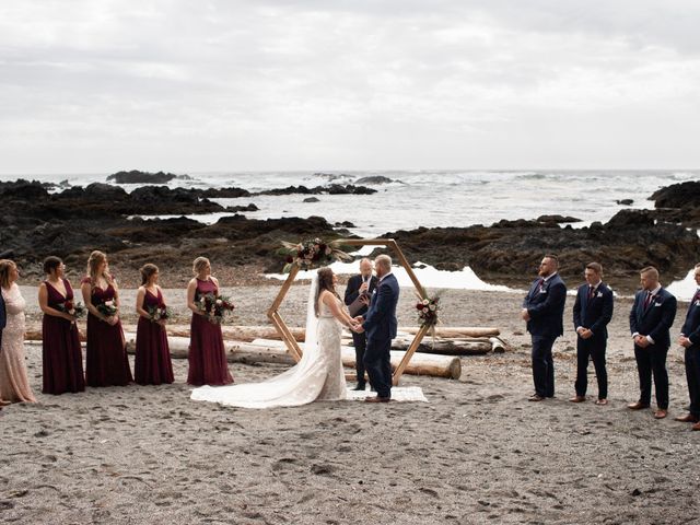 Scott and Brianna&apos;s wedding in Tofino, British Columbia 13