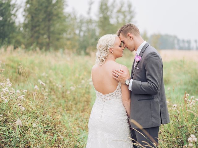 Dalton and Cheyenne&apos;s wedding in Sylvan Lake, Alberta 58