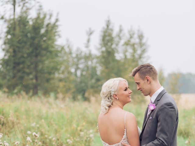 Dalton and Cheyenne&apos;s wedding in Sylvan Lake, Alberta 59
