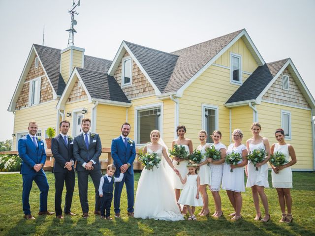 Stuart and Kyla&apos;s wedding in Winnipeg, Manitoba 41