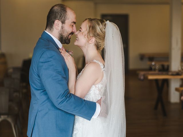 David and Alana's wedding in Cambridge, Ontario 21
