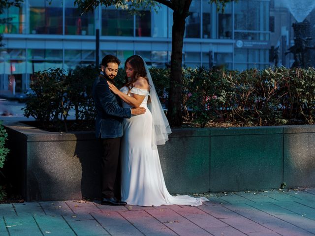 Ryan and Veronica&apos;s wedding in Montreal, Quebec 31