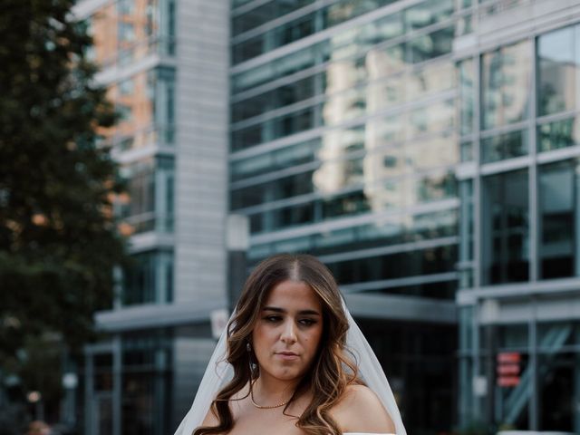Ryan and Veronica&apos;s wedding in Montreal, Quebec 33