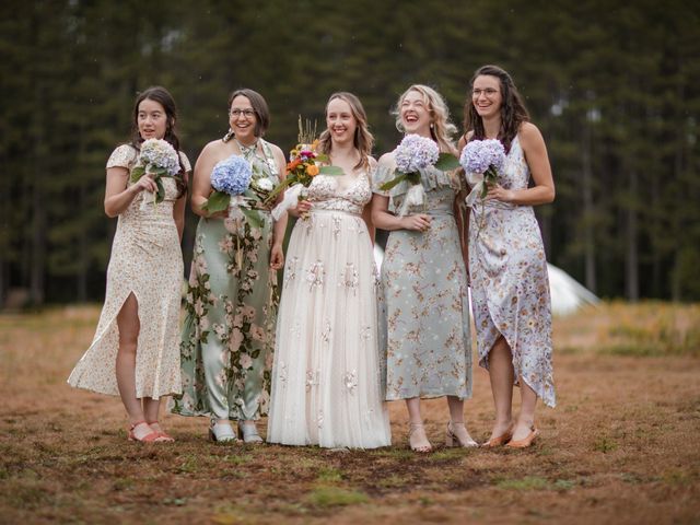 Phil and Carmen&apos;s wedding in Mont-Tremblant, Quebec 4