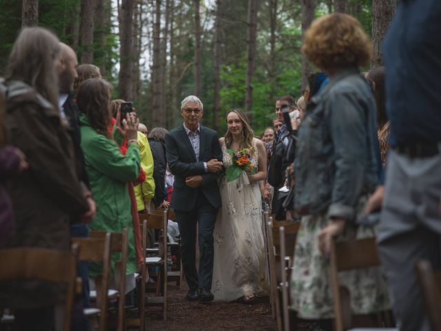 Phil and Carmen&apos;s wedding in Mont-Tremblant, Quebec 102