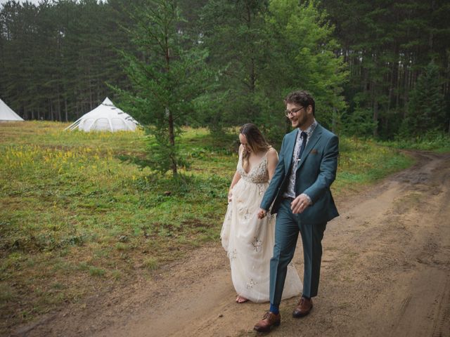 Phil and Carmen&apos;s wedding in Mont-Tremblant, Quebec 160