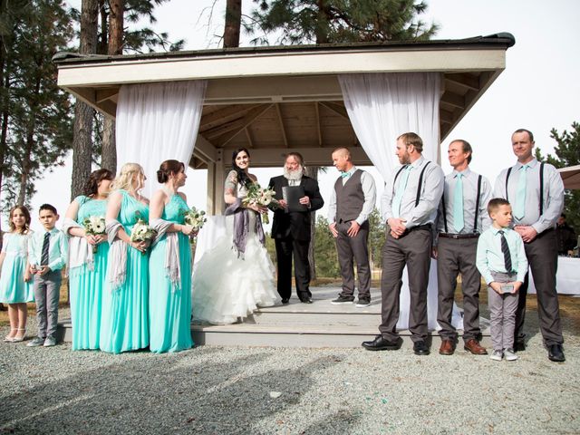 Leanna and David&apos;s wedding in Kelowna, British Columbia 24