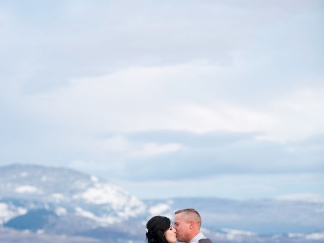 Leanna and David&apos;s wedding in Kelowna, British Columbia 54