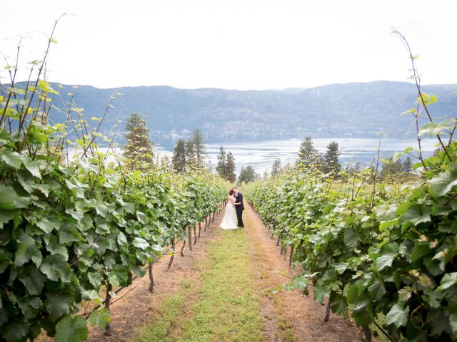 Rachel and Tim&apos;s wedding in Kelowna, British Columbia 52