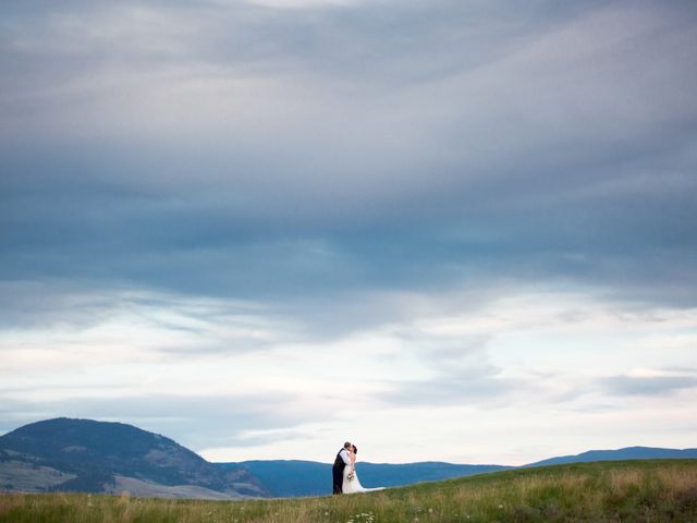 Rachel and Tim&apos;s wedding in Kelowna, British Columbia 77