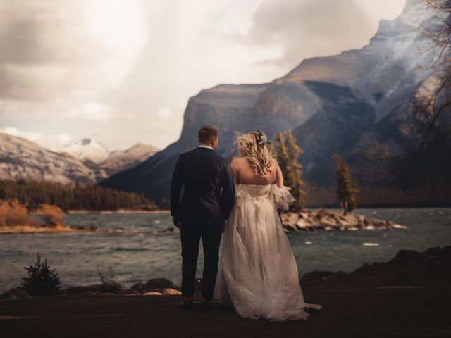 Susan and Dylan&apos;s wedding in Canmore, Alberta 15
