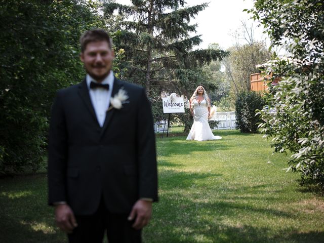 Jeremiah and Sarah&apos;s wedding in Lockport, Manitoba 6