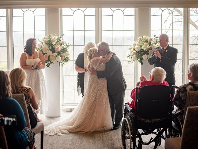 Paul and Lorraine's wedding in Lincoln, Ontario 10
