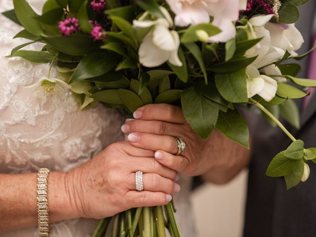 Paul and Lorraine's wedding in Lincoln, Ontario 16