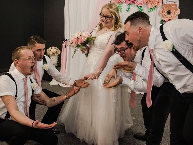 Tyler and Ashley&apos;s wedding in Tottenham, Ontario 36