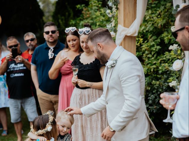 Nick and Sara's wedding in Saint-Eustache, Quebec 22