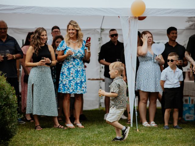 Nick and Sara's wedding in Saint-Eustache, Quebec 32