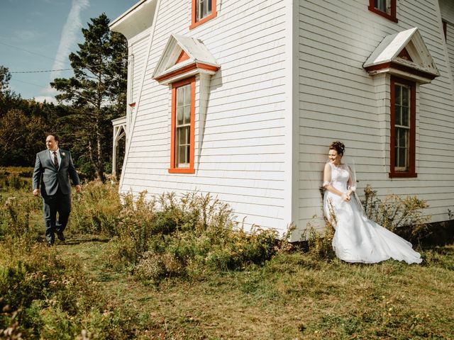 John and Joelle&apos;s wedding in Charlottetown, Prince Edward Island 51