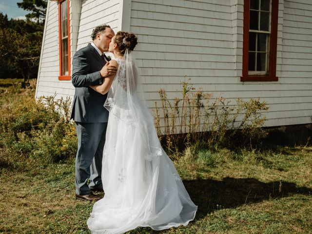 John and Joelle&apos;s wedding in Charlottetown, Prince Edward Island 59