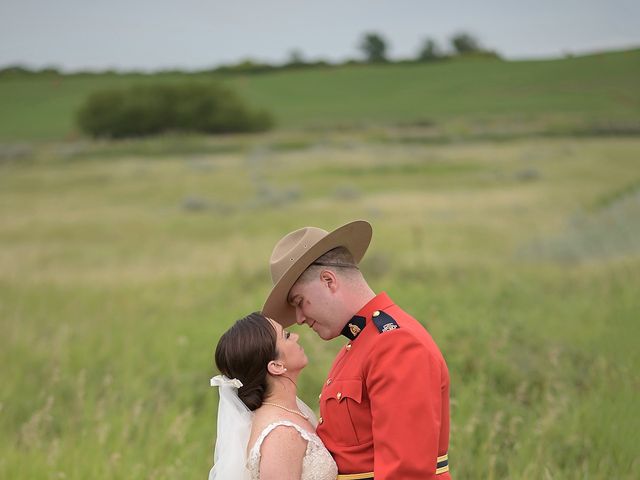 Anna and Mike&apos;s wedding in Swift Current, Saskatchewan 22