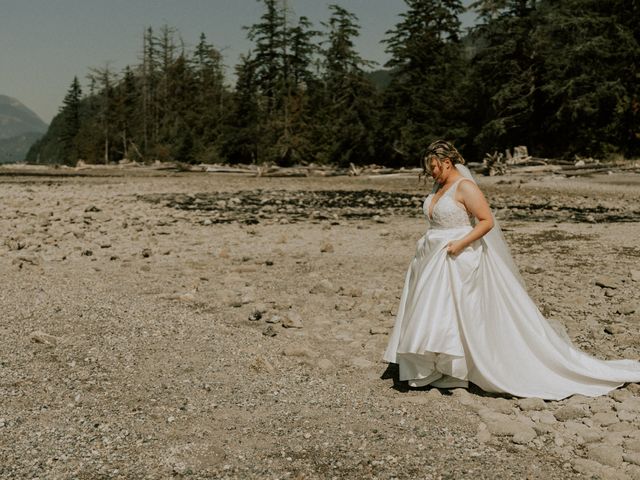 Troy and Jacqueline&apos;s wedding in Furry Creek, British Columbia 47