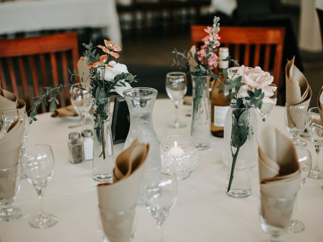 Shima and Jon's wedding in Lethbridge, Alberta 16