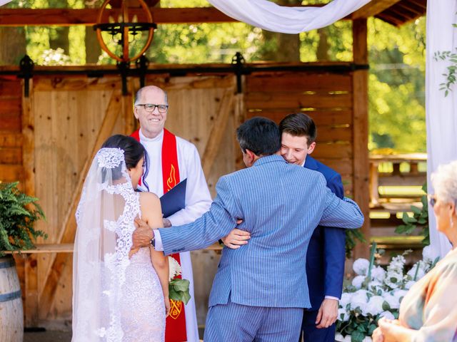 Jacob and Laura's wedding in St Catharines, Ontario 11