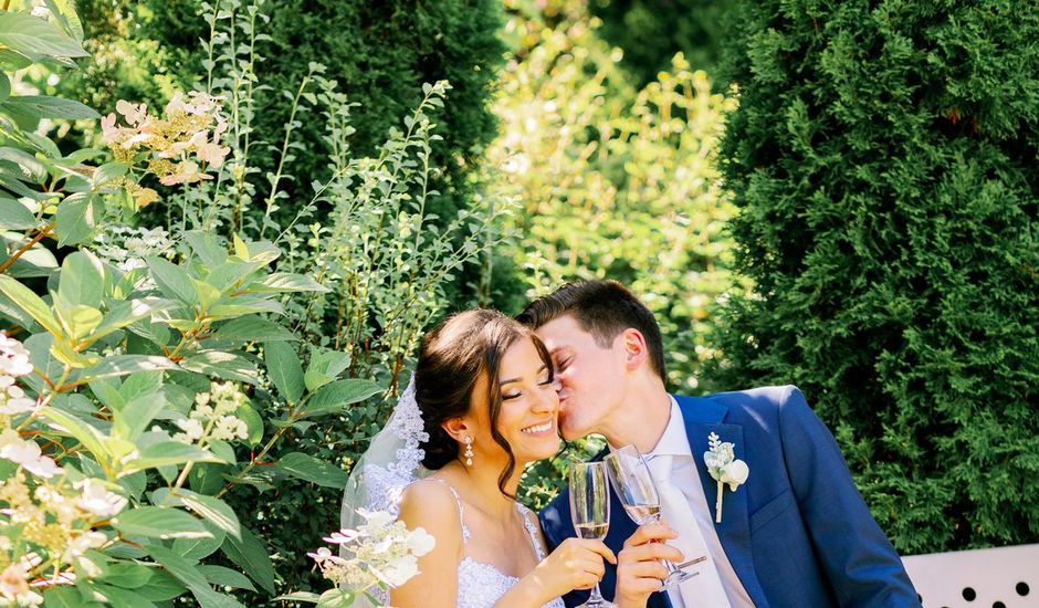 Jacob and Laura's wedding in St Catharines, Ontario
