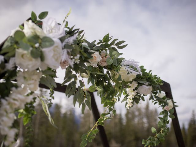 Laurissa and Mike's wedding in Canmore, Alberta 7