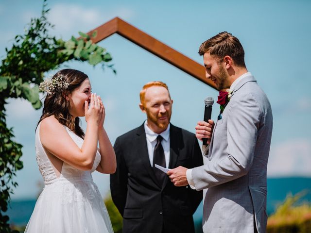 Braeden and Abby&apos;s wedding in Cobble Hill, British Columbia 8