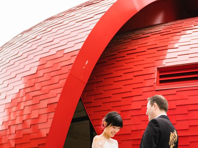 Matt and Lin&apos;s wedding in Vancouver, British Columbia 19