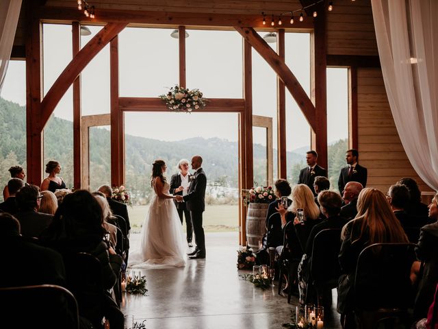 Mason and Ashley&apos;s wedding in Cowichan Bay, British Columbia 32