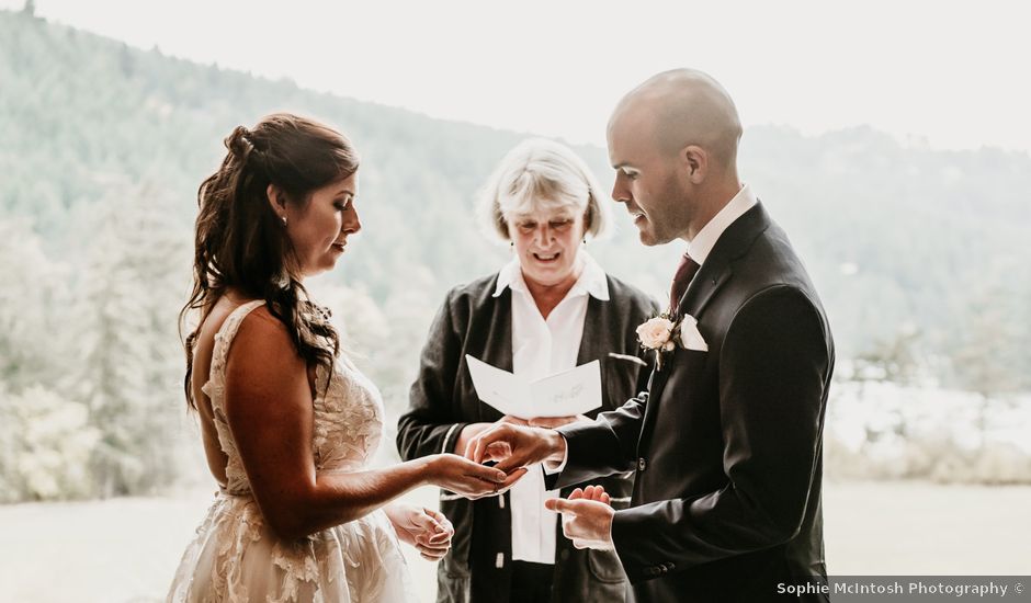 Mason and Ashley's wedding in Cowichan Bay, British Columbia