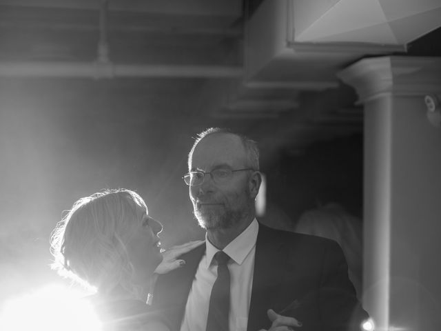 Evan and Irena&apos;s wedding in Jordan Station, Ontario 75