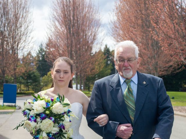Nolan and Kayla&apos;s wedding in Parksville, British Columbia 32