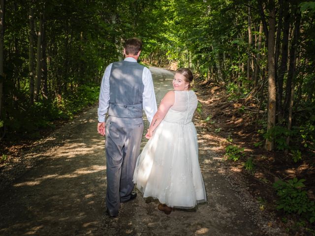 Jacob and Samantha&apos;s wedding in Huntsville, Ontario 42