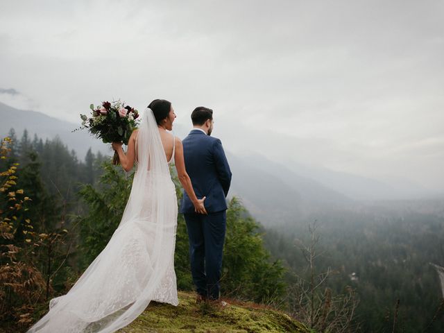 Catalina and Garrett&apos;s wedding in Hope, British Columbia 24