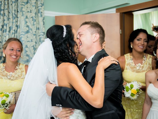 Anastasia and Peter&apos;s wedding in Oshawa, Ontario 22