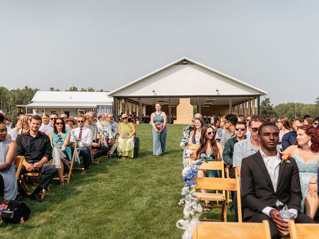 Oghenekome and Aletta&apos;s wedding in East Selkirk, Manitoba 28