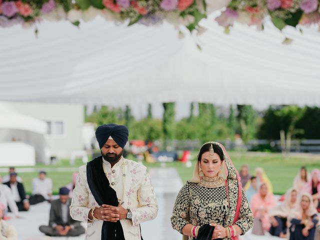 Kathrine and Sukh&apos;s wedding in Vancouver, British Columbia 22