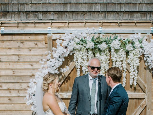 Dexter and Gabby's wedding in Winnipeg, Manitoba 49